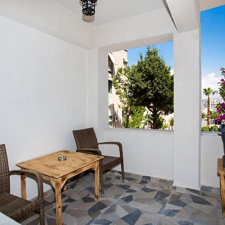 8 Rooms House Balcova ภายนอก รูปภาพ