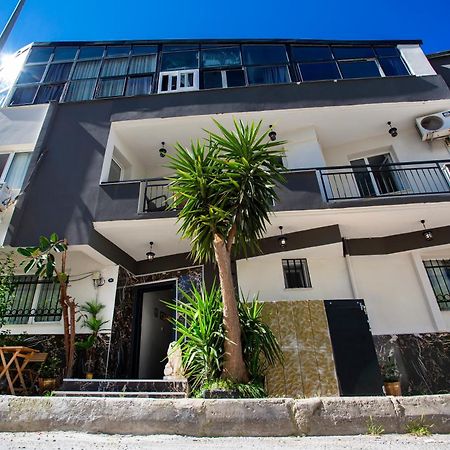 8 Rooms House Balcova ภายนอก รูปภาพ