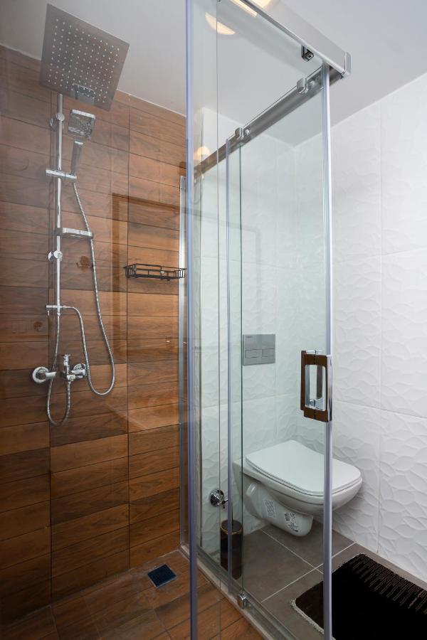 8 Rooms House Balcova ภายนอก รูปภาพ