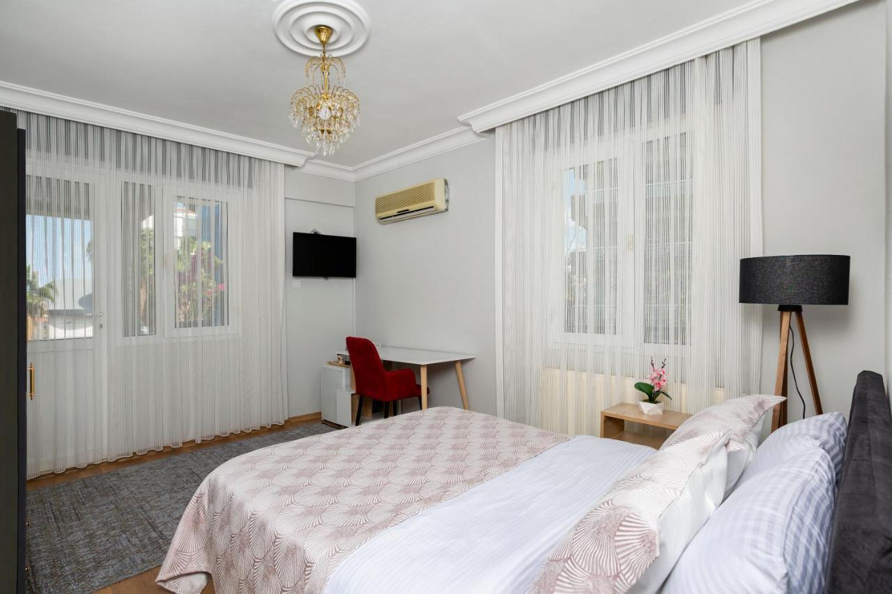 8 Rooms House Balcova ภายนอก รูปภาพ