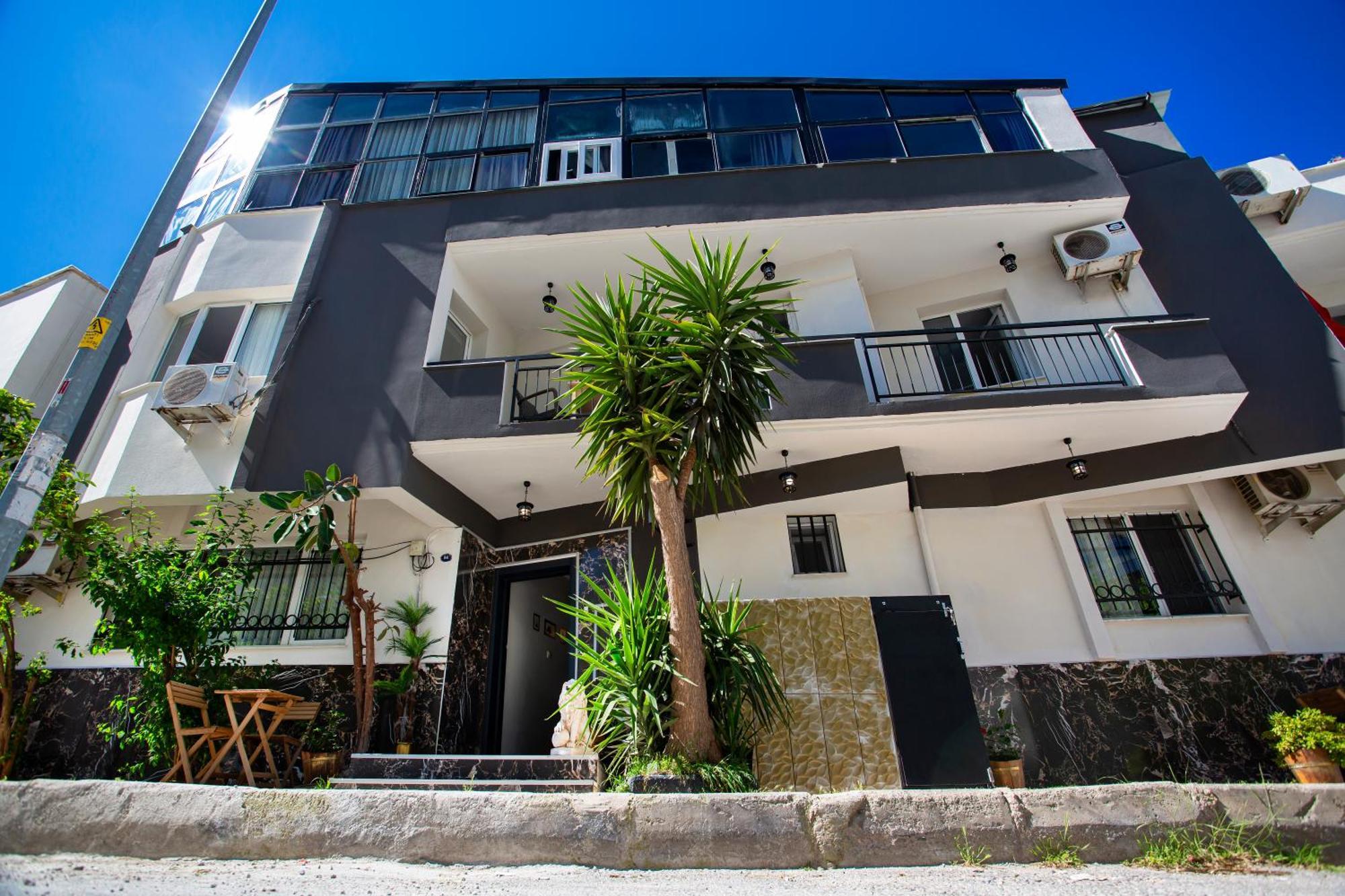 8 Rooms House Balcova ภายนอก รูปภาพ